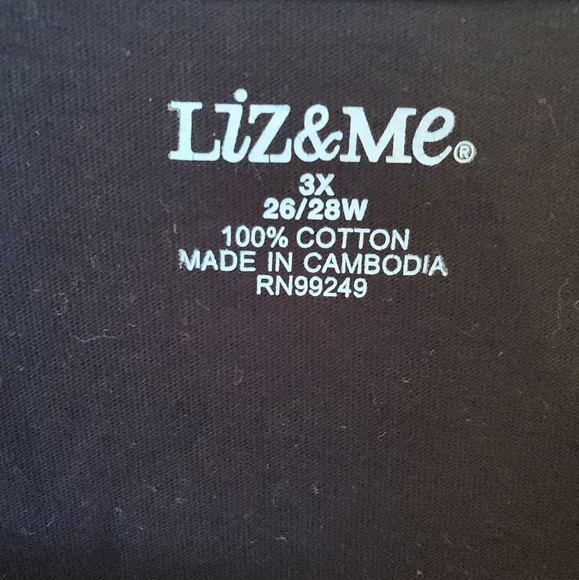 Catherines short sleeve black top square neckline gold embroidery, beads cotton - Picture 4 of 7